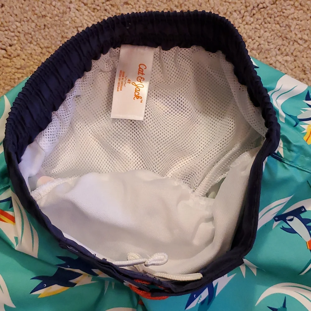 Cat & Jack Boy Swim Trunks Size 4 T - Picture 6 of 8